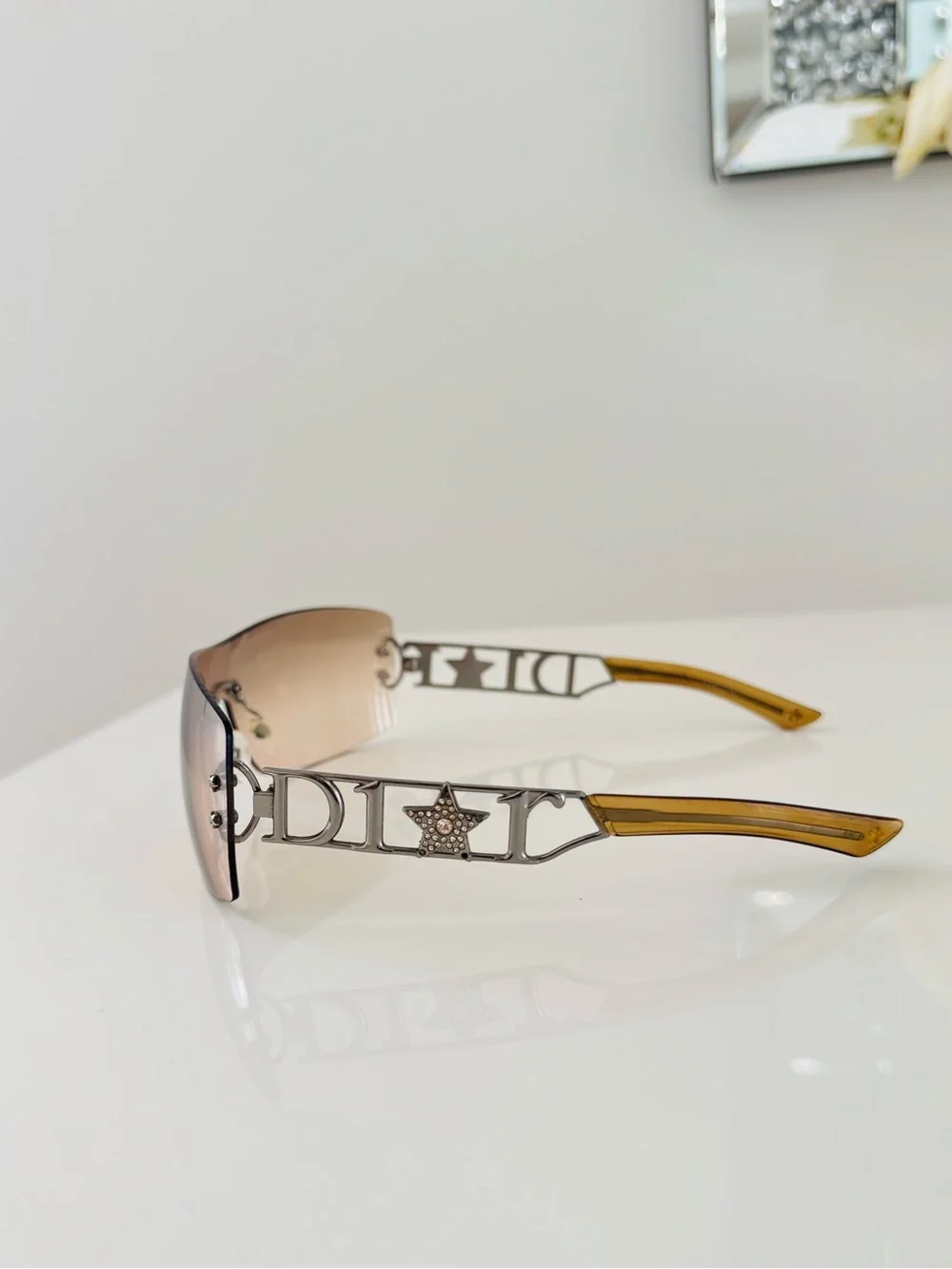 RARE 💫 Vintage Dior rimless Swarovski sunglasses in gold shade